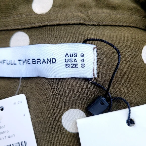 NWT FAITHFULL THE BRAND Rio Shirt Tie Front Relaxed Fit Ronja Polka Dot Small - Picture 7 of 13